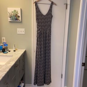 Tart Maternity Maxi Dress (L) Black/white pattern